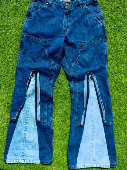 11 I.D. - Carhartt Front Flare Double Knee Jeans